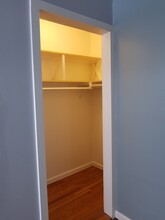 829 N Salina St, Unit #1 in Syracuse, NY - Foto de edificio - Building Photo