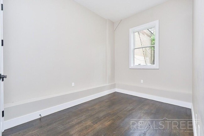 1212 Saint Marks Avenue in Brooklyn, NY - Building Photo - Floor Plan