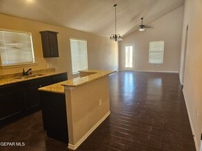 5814 Bywood St in Santa Teresa, NM - Building Photo - Building Photo