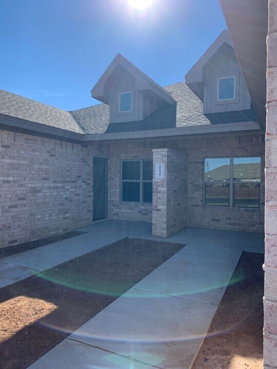 5525 Kemper St in Lubbock, TX - Building Photo
