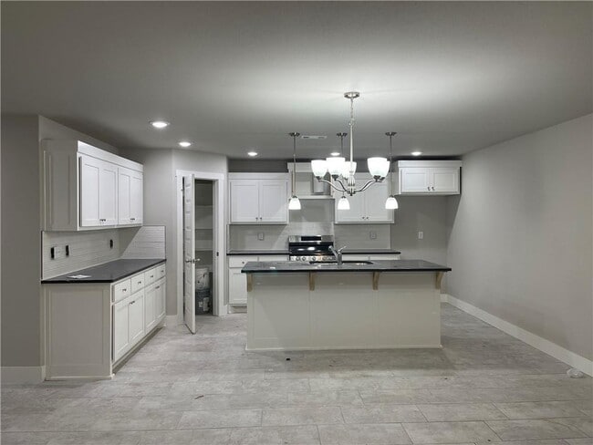 505 N Collins Ave in Gentry, AR - Building Photo - Building Photo