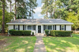 2506 Kenmore Rd in Richmond, VA - Building Photo