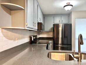 3724 54th Ln in Gainesville, FL - Foto de edificio - Building Photo