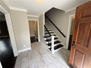 2110 Six Branches Dr in Roswell, GA - Building Photo - Building Photo