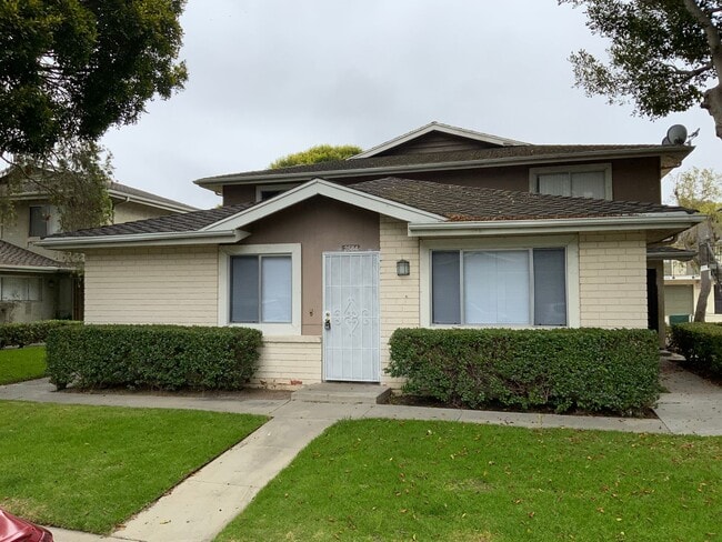 property at 2584 Yardarm Ave