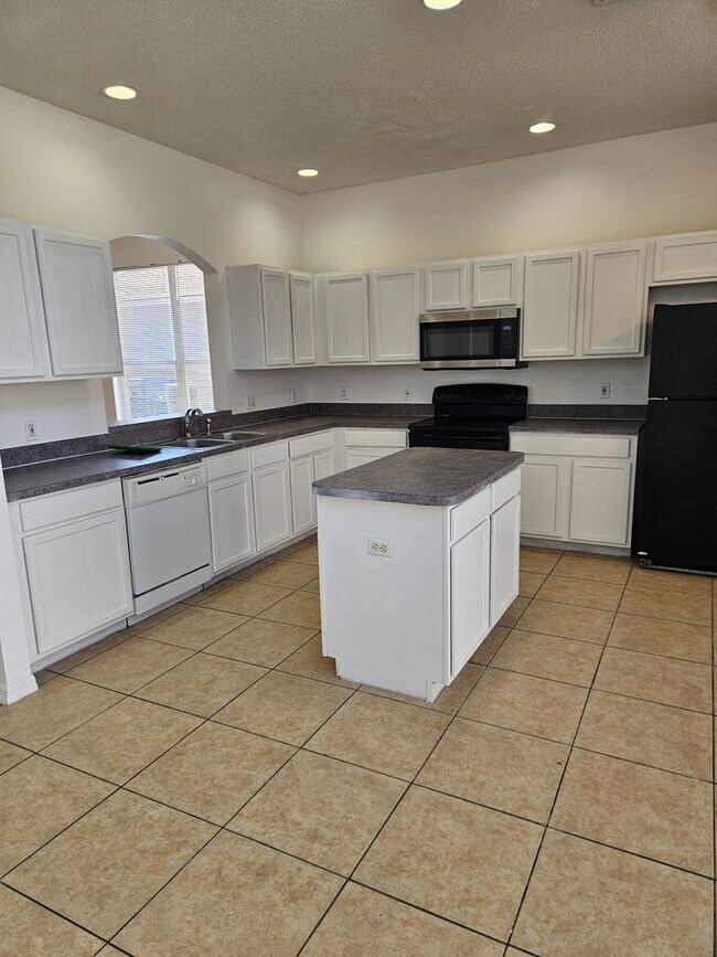 4315 Bay Brook Dr in Kissimmee, FL - Building Photo - Building Photo