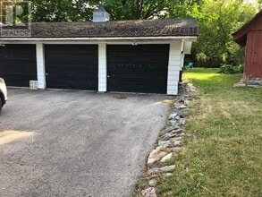 114 Durham St W in Kawartha Lakes, ON - Building Photo - Building Photo