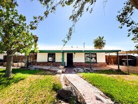 1109 S 8th Ave in Yuma, AZ - Building Photo