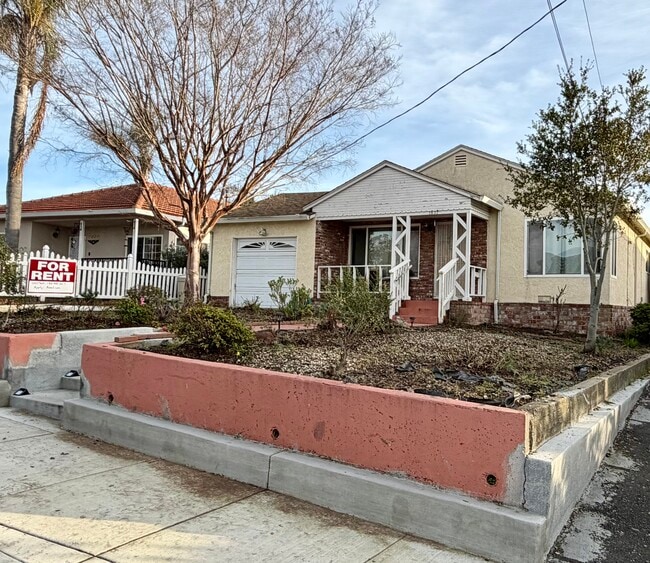 property at 1837 D St