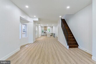 7415 Sprague St in Philadelphia, PA - Building Photo - Building Photo