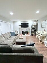 233 Randall Ave in Vacaville, CA - Building Photo - Building Photo