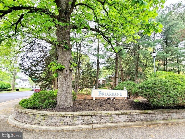 30 James Run in Cherry Hill Township, NJ - Building Photo - Building Photo