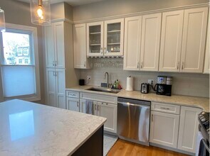 27 Thornley St in Boston, MA - Building Photo - Building Photo