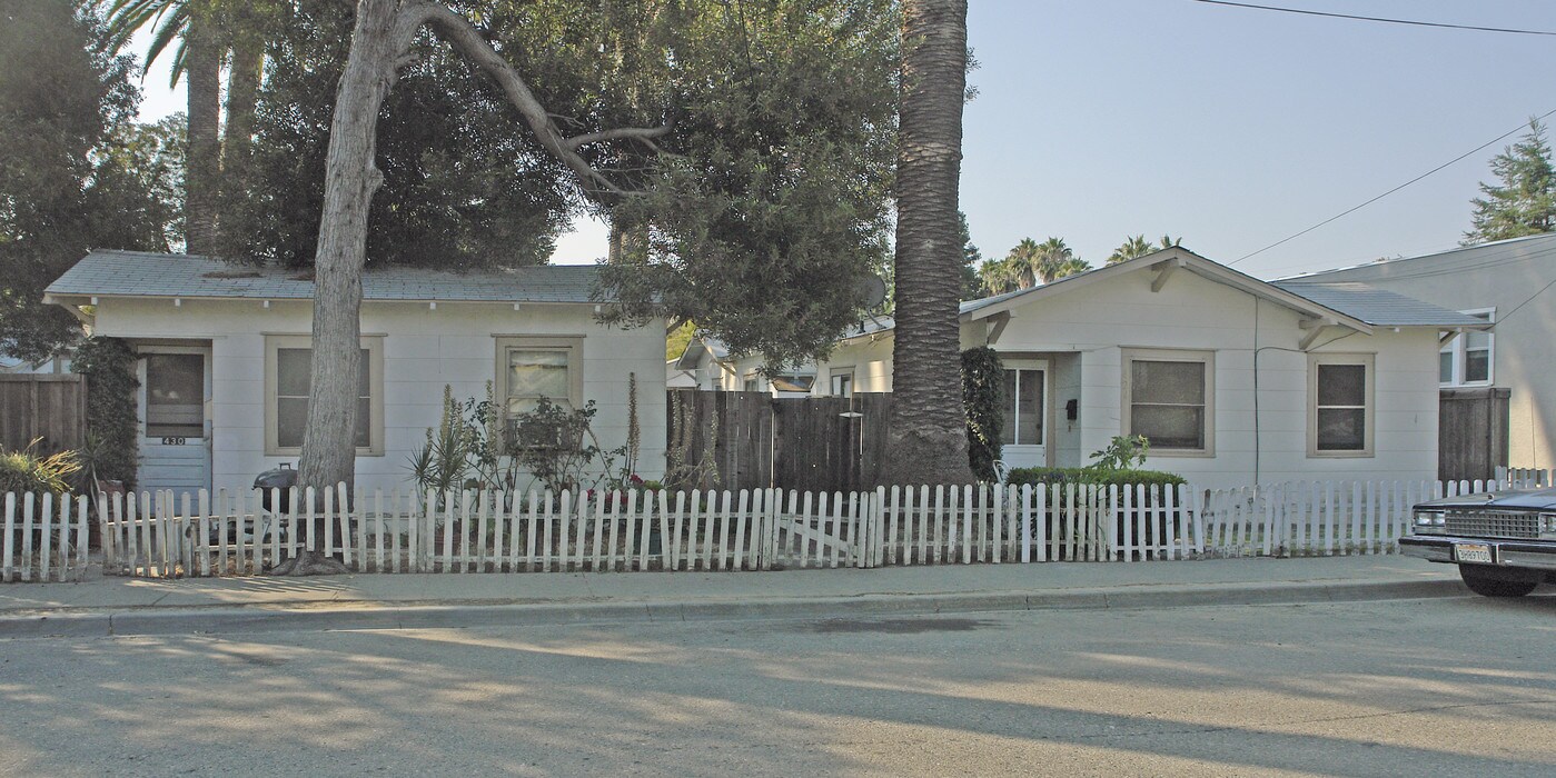 424-436 Allen St in Martinez, CA - Building Photo