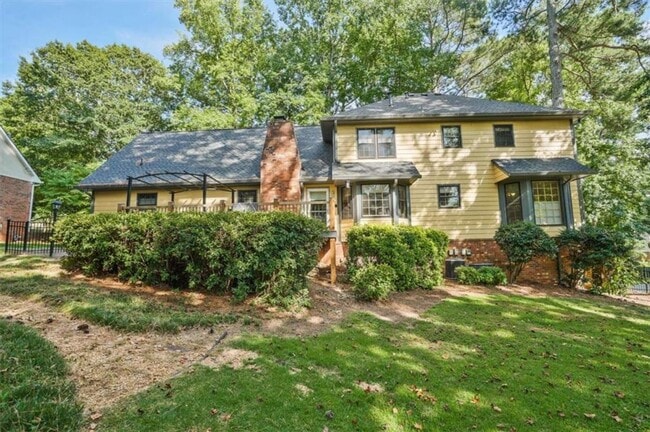 property at 5741 Wolf Laurel Dr SW