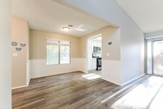 763 Heritage Vista Ave in Henderson, NV - Building Photo - Building Photo