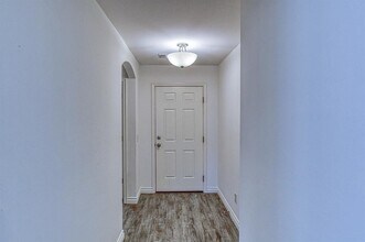 15712 Bennett Dr in Edmond, OK - Building Photo - Building Photo