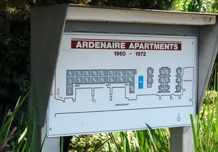 Arden Aire Apartments in Sacramento, CA - Building Photo - Building Photo