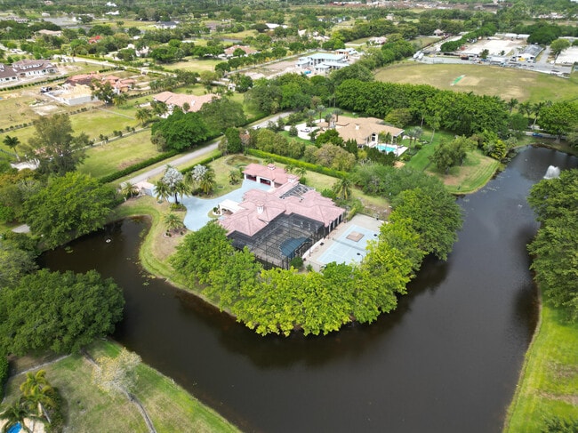 10058 El Caballo Ct in Delray Beach, FL - Building Photo - Building Photo