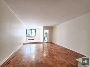 EAST 24 STREET in New York, NY - Building Photo - Building Photo