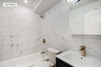 337 E 54th St-Unit -3B in New York, NY - Building Photo - Building Photo