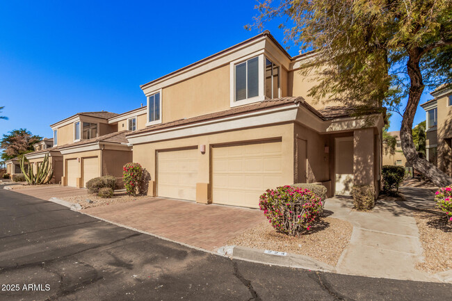 7887 N 16th St in Phoenix, AZ - Building Photo - Building Photo