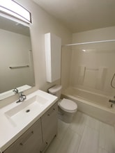 8206 Locust Ave E in Bonney Lake, WA - Building Photo - Building Photo