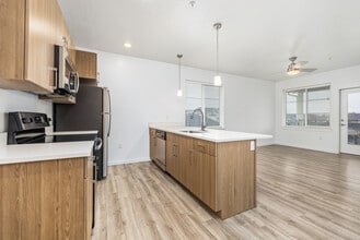 Village East Apartments & Townhomes in Boise, ID - Building Photo - Building Photo