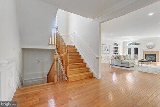 1615 S Oakland St in Arlington, VA - Foto de edificio - Building Photo