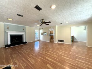2359 Sandy Ct in Orange Park, FL - Building Photo - Building Photo