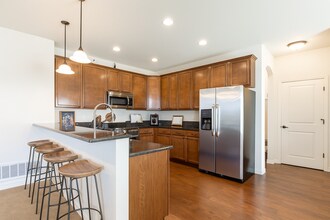 9420 Yucca Way in Denver, CO - Building Photo - Building Photo
