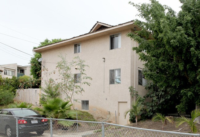 5450 University Ave in San Diego, CA - Building Photo - Building Photo