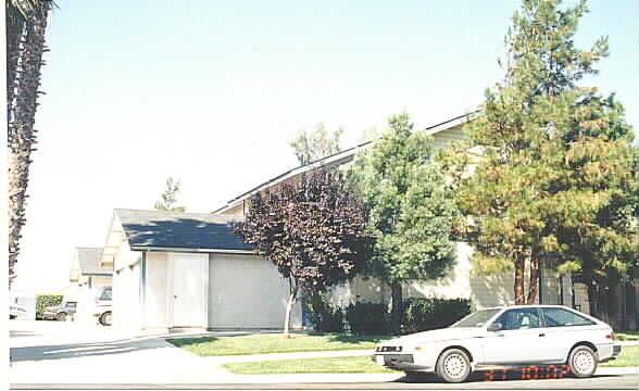 28122 Via Princessa in Murrieta, CA - Building Photo