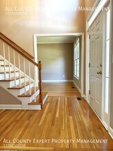 4402 Fairecroft Terrace in Suwanee, GA - Building Photo - Building Photo