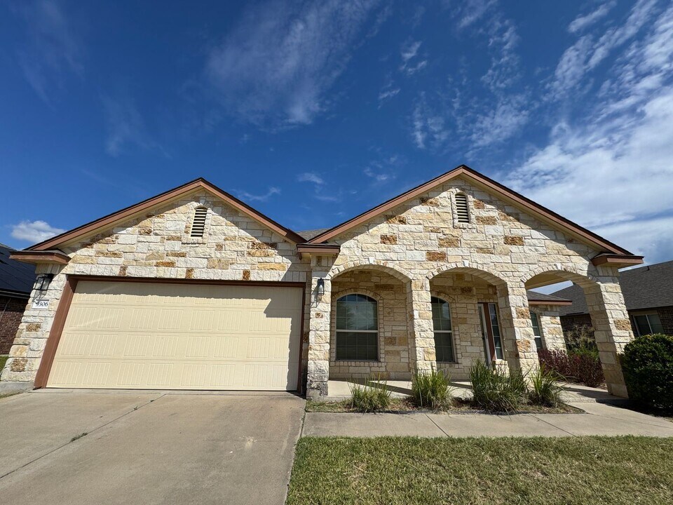 9306 Cricket Dr in Killeen, TX - Building Photo
