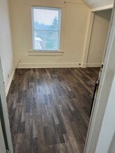 1014-1020 W 11th Ave in Eugene, OR - Building Photo - Building Photo