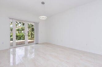 20890 NE 31st Pl in Aventura, FL - Building Photo - Building Photo