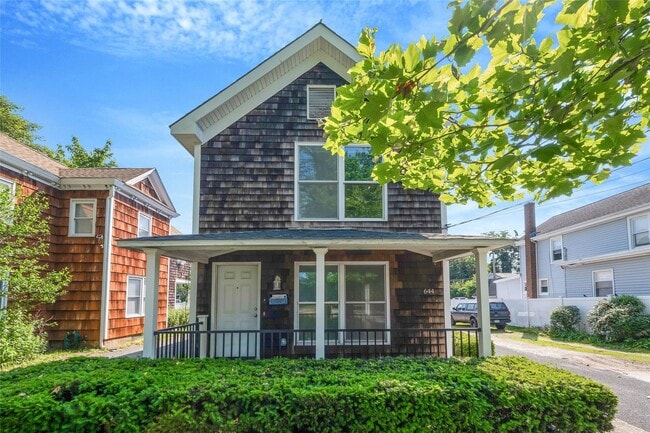property at 644 Roanoke Ave
