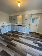 10549 Main St in North Collins, NY - Foto de edificio - Building Photo