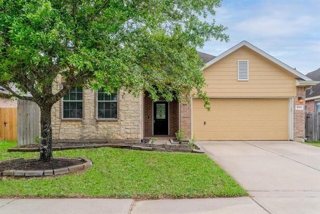 property at 4704 High Creek Ct