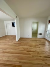 446 S Oakhurst Dr in Beverly Hills, CA - Building Photo - Building Photo