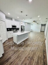 6073 Vermont Ave in New Port Richey, FL - Building Photo - Building Photo