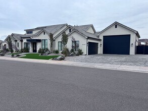 3147 Cora Dr in Washington, UT - Building Photo - Building Photo