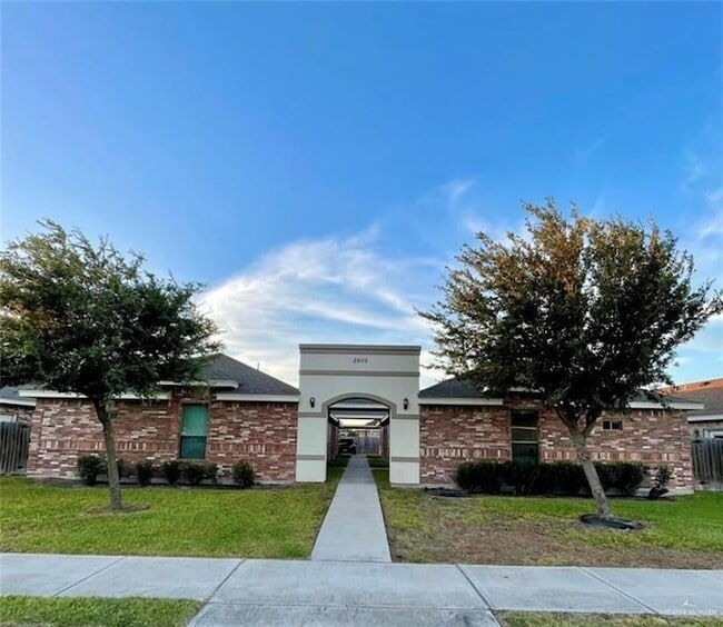 property at 2605 E Franklin Ave
