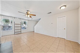 709 Black Isle Dr in Pflugerville, TX - Building Photo - Building Photo