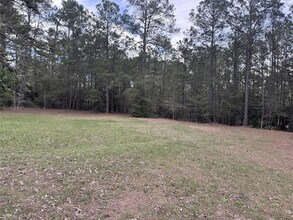 1478 Apache Dr in Montgomery, TX - Foto de edificio - Building Photo