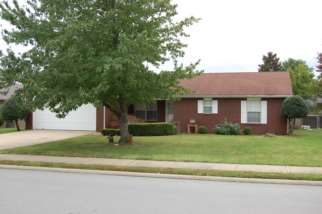 1302 SE 21st St in Bentonville, AR - Building Photo - Building Photo