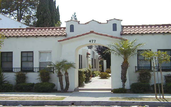 477-483 1/2 Dawson Ave in Long Beach, CA - Foto de edificio - Building Photo