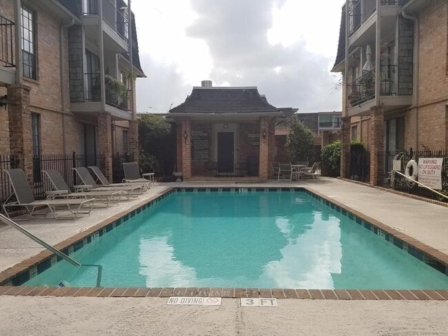 property at 2425 Underwood St