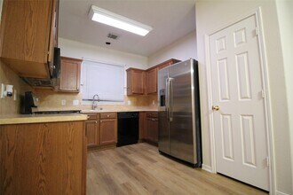 21123 Sprouse Cir in Humble, TX - Building Photo - Building Photo